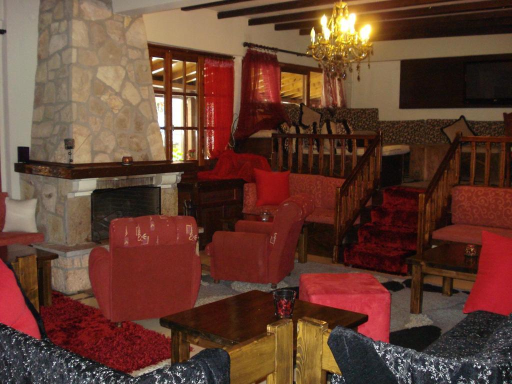 Hotel Koziakas Eláti Esterno foto